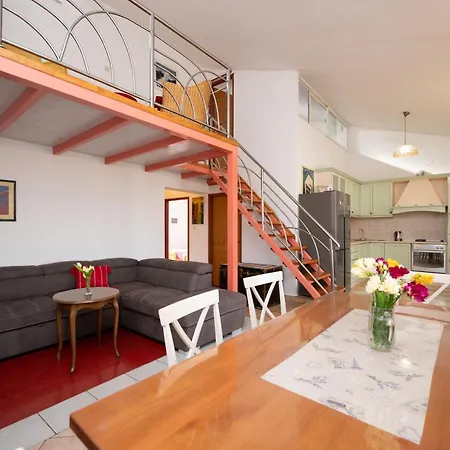With A Parking Space - 24105 Apartment Zadar